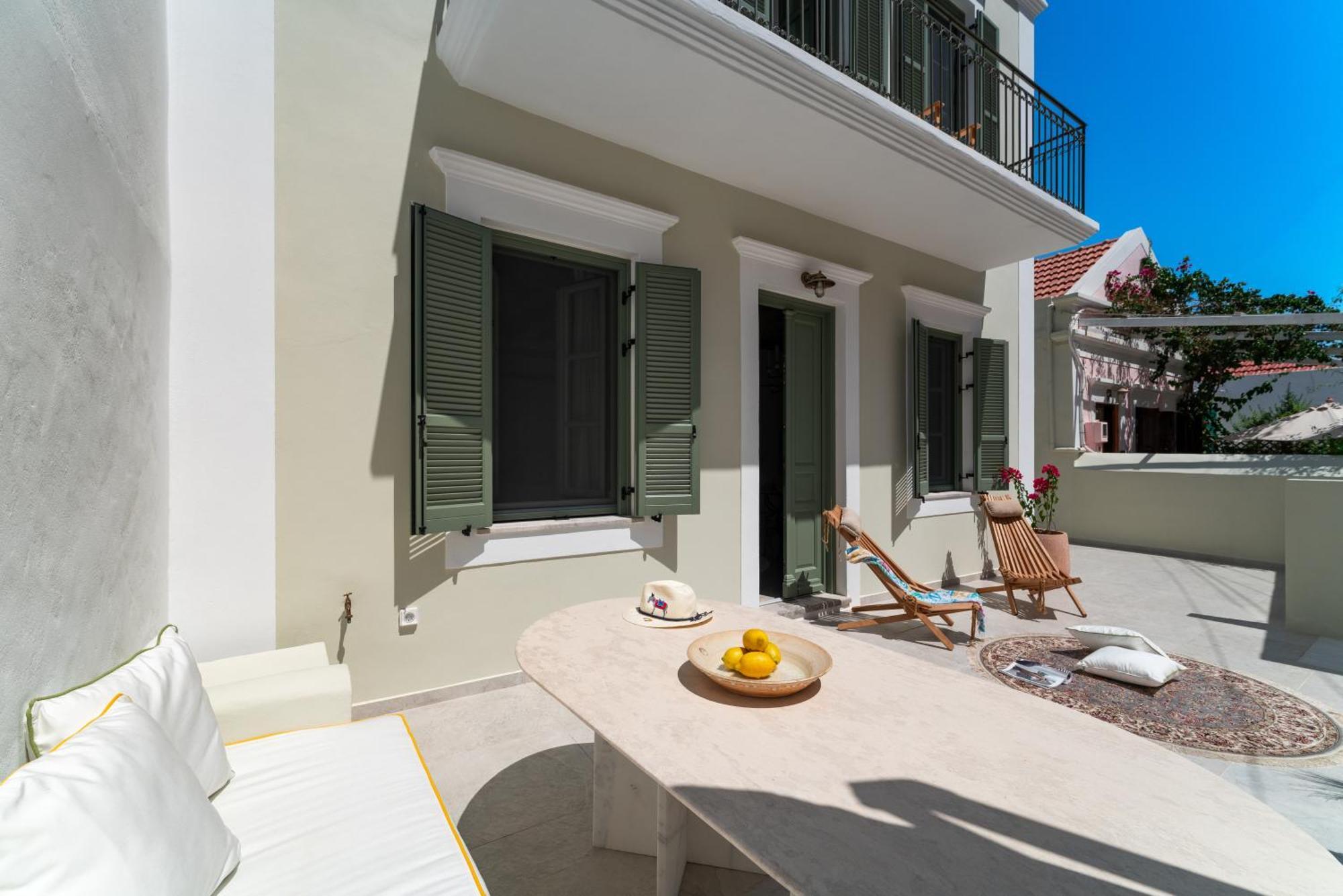 Nisomar Suites Simi Exterior foto